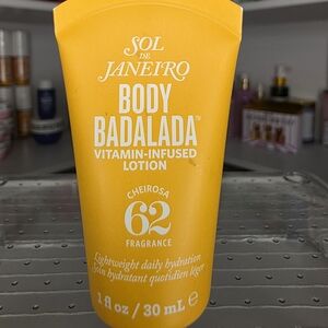 Sol de Janeiro Body Badalada Lotion - Vibrant Yellow